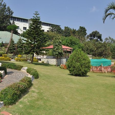 Raval Bunglow Panchgani Bagian luar foto