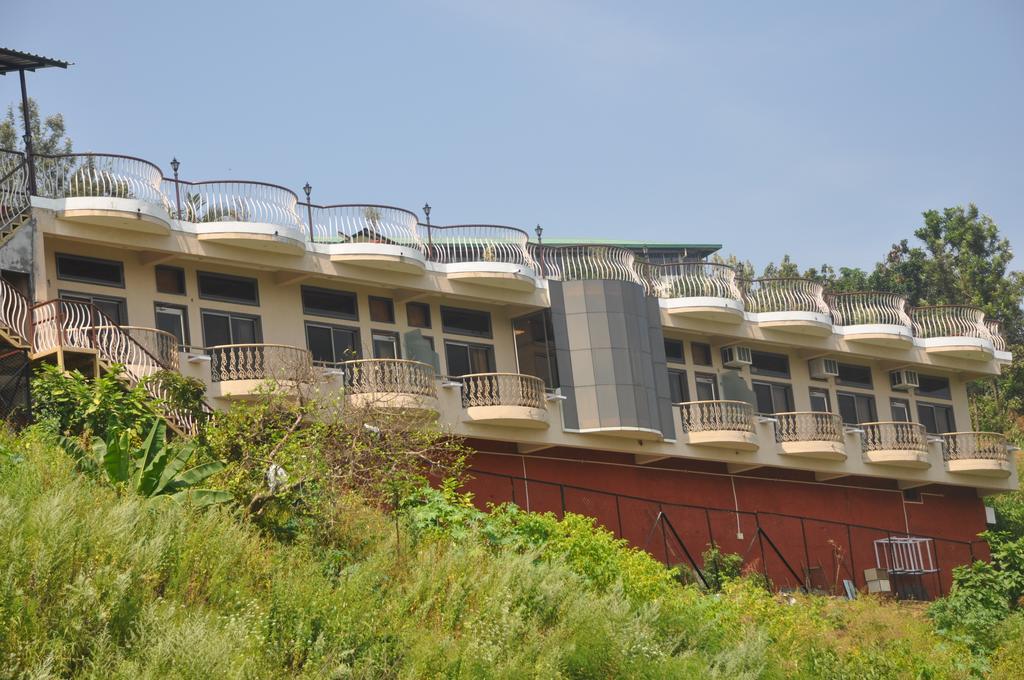 Raval Bunglow Panchgani Bagian luar foto