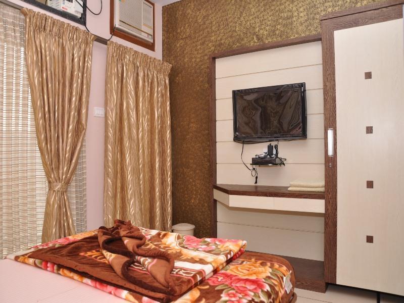 Raval Bunglow Panchgani Bagian luar foto